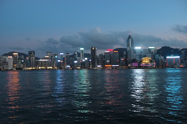 为什么要选择去香港留学?