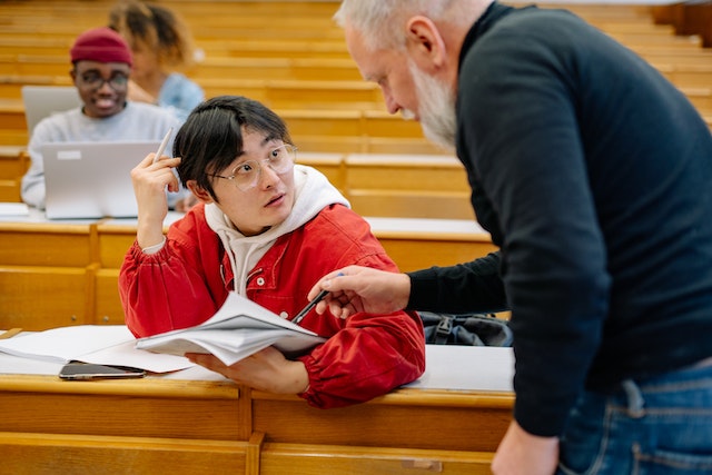 新加坡留学：了解文化对于电影与电视的影响